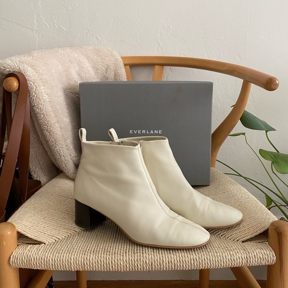everlane day boot bone